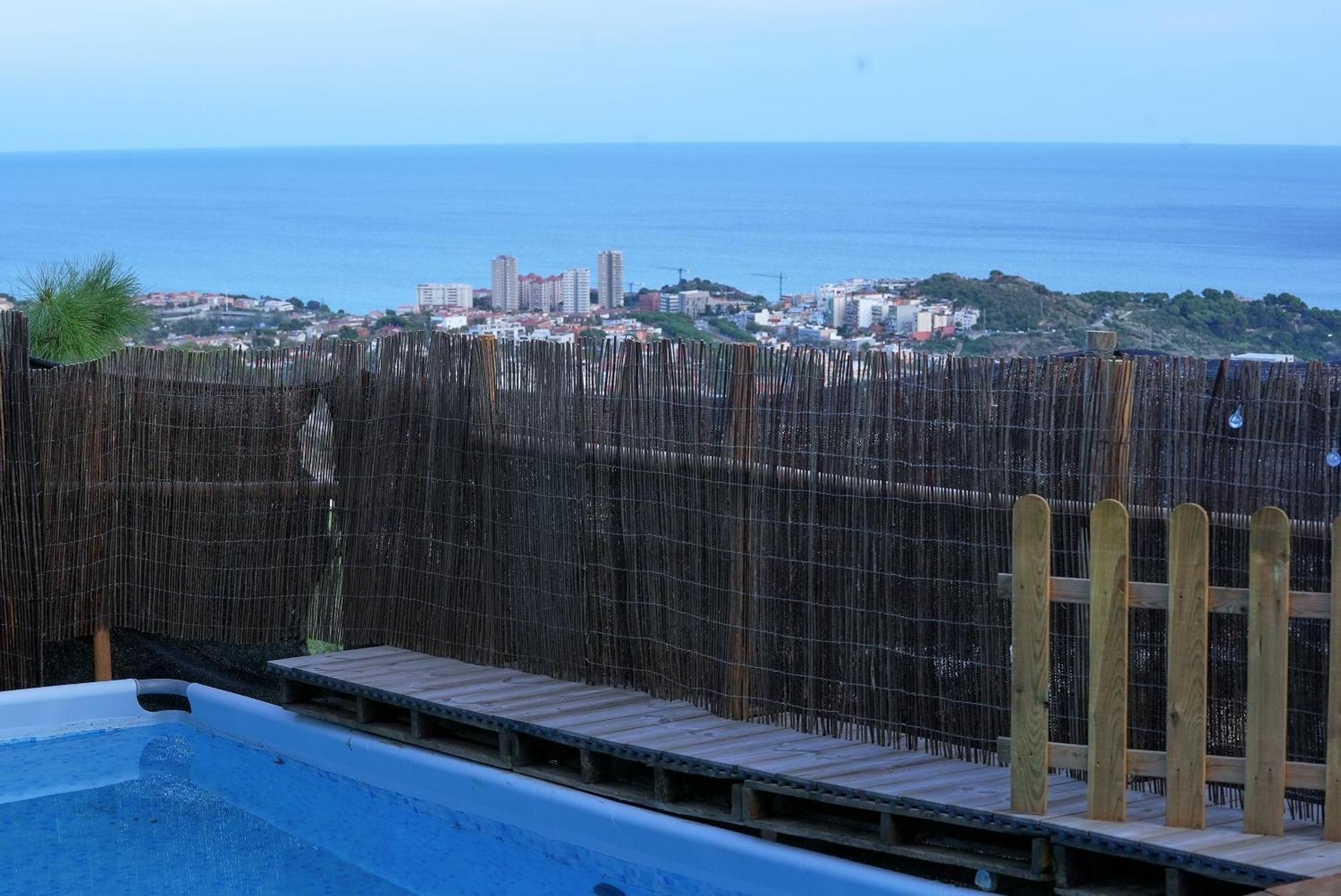 Aaa View Private Terrace Outdoor Heated Hot Tub Family Fun Villa Badalona Exterior photo